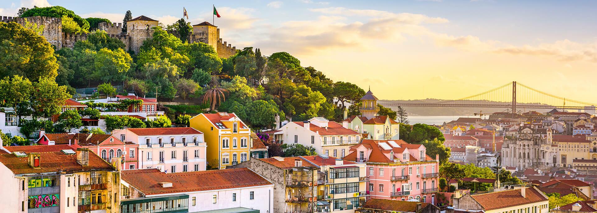 افتتاح مركز تأشير في لشبونة