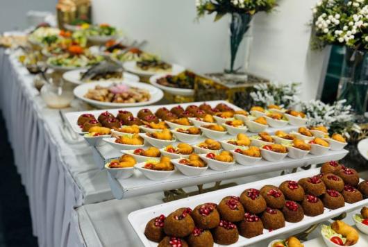 دعوة غداء لمنسوبي تأشير