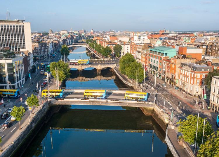 افتتاح مركز تأشير في دبلن